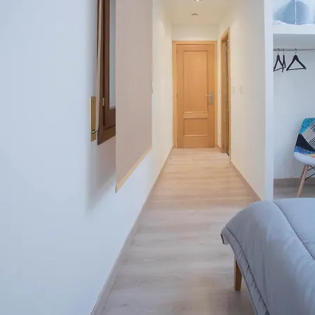 El Pilar Apartment *